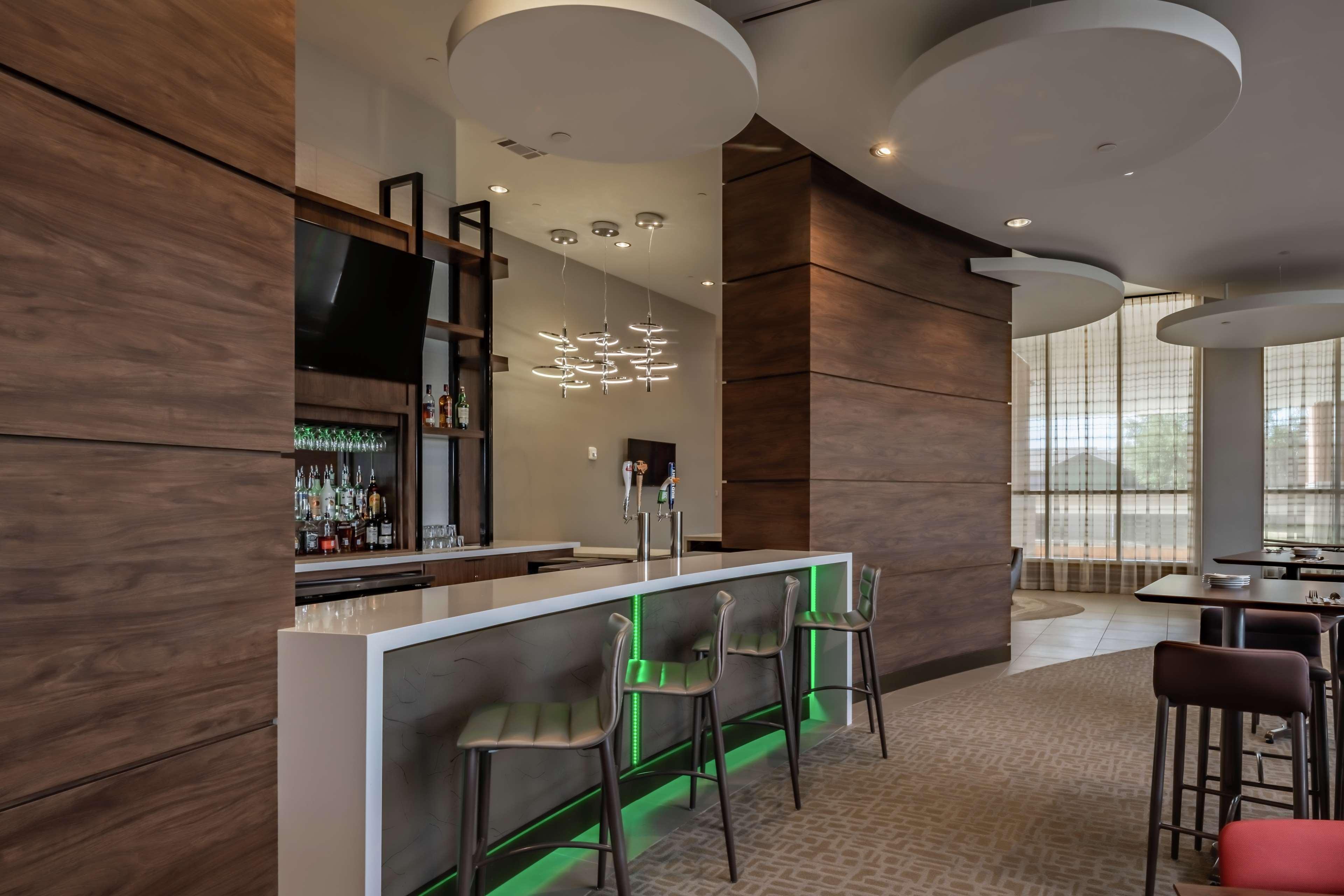 Hilton Garden Inn Dallas At Hurst Conference Center Екстериор снимка